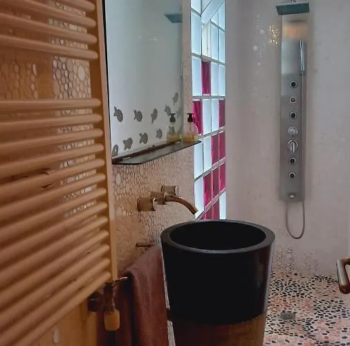 - Jardin En Playa San Sebastian Apartment Sitges